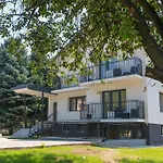 Villa Rose